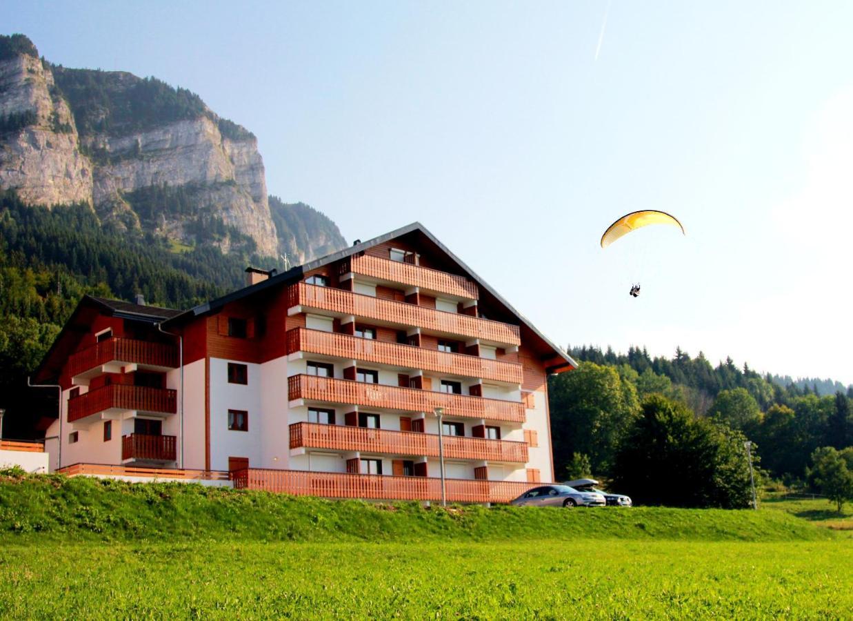 Appartement Confortable A Thollon-Les-Memises Avec Vue Buitenkant foto