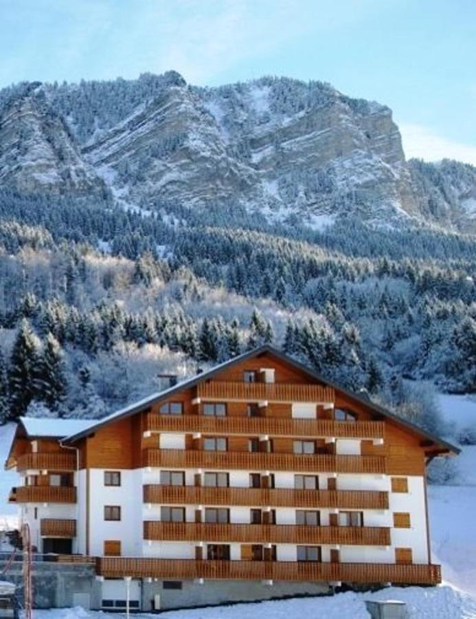 Appartement Confortable A Thollon-Les-Memises Avec Vue Buitenkant foto